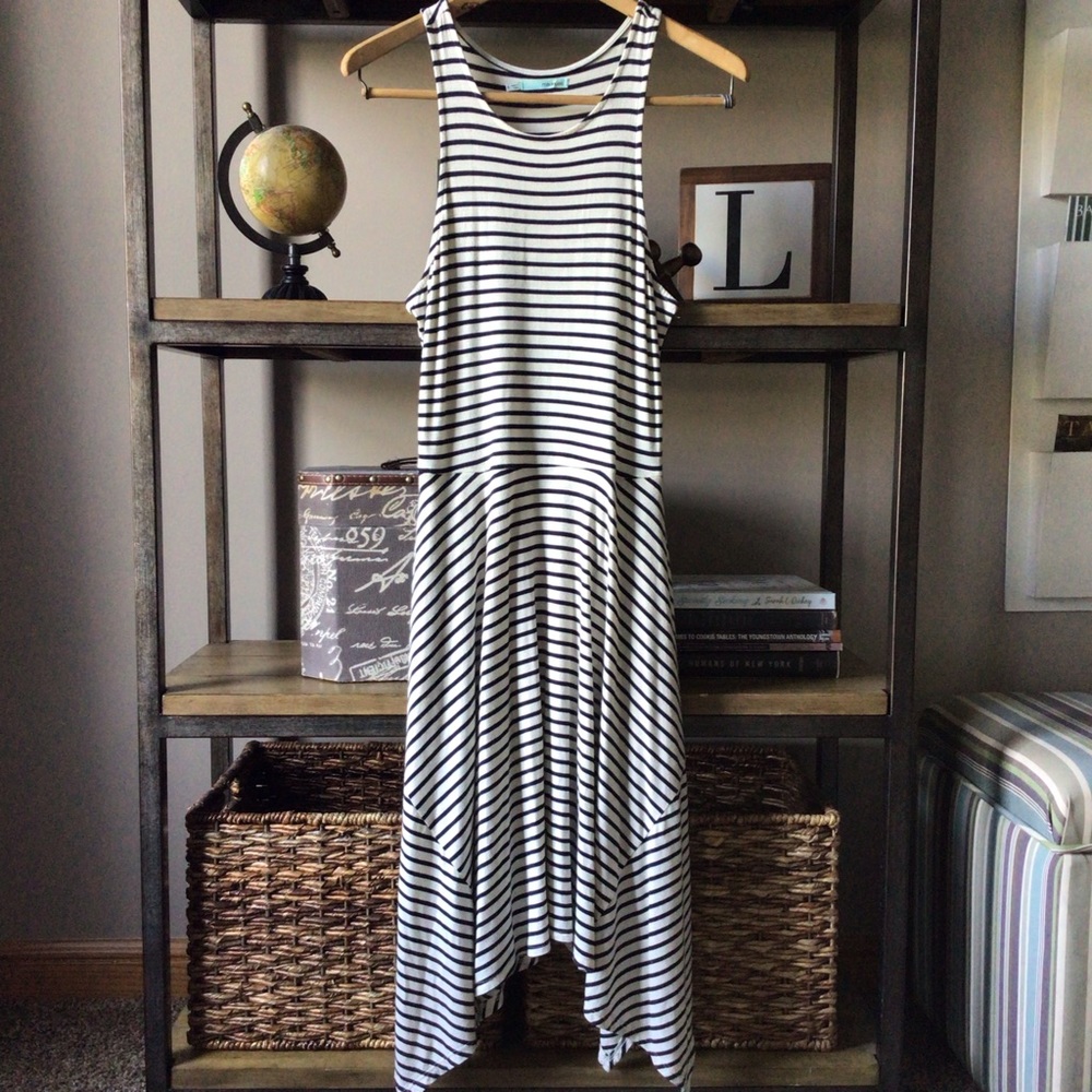 Maurices Sleeveless Tank Striped Handkerchief Dress with Pockets